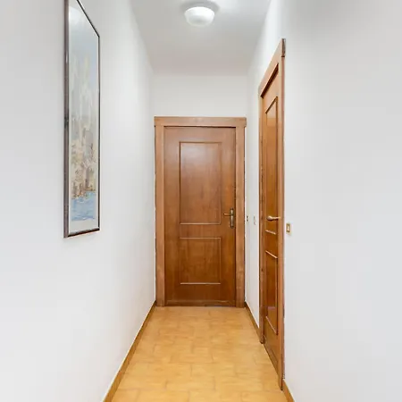 Hostdomus - Casa Floris *